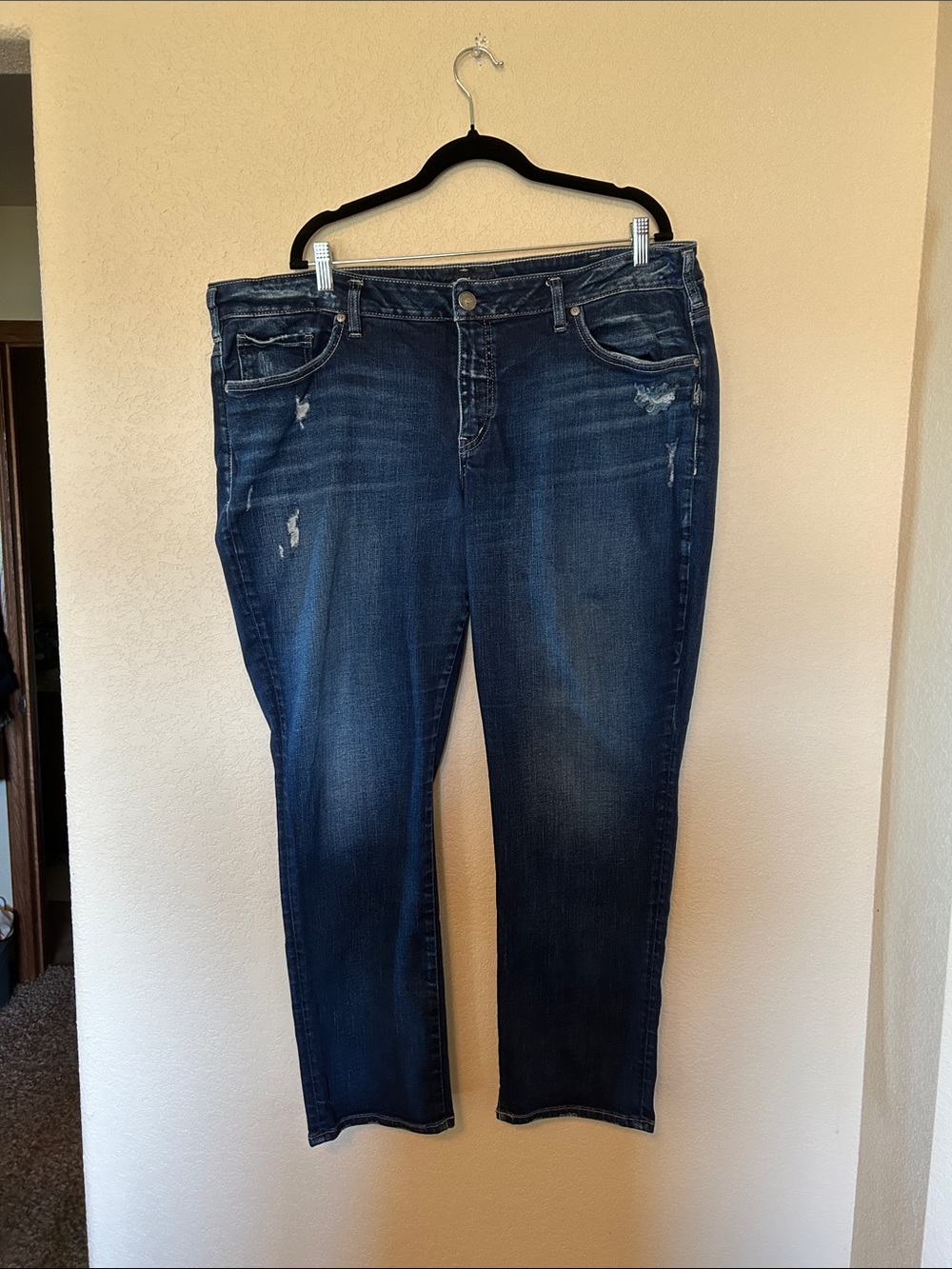 Silver Jeans Co Sam Straight Leg Distressed Dark Wash Women’s Plus Size 20 x 27
